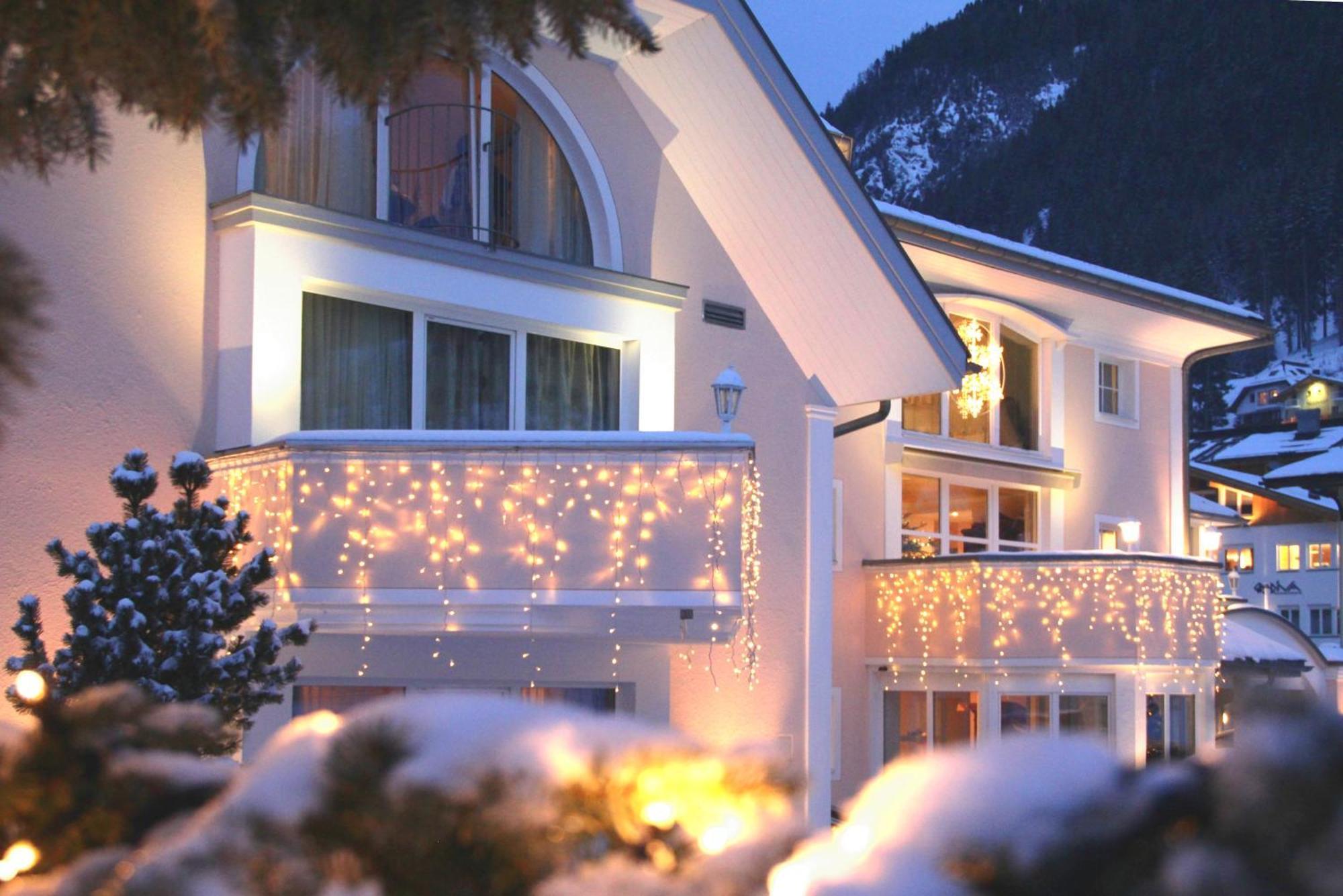 Gruetter Luxury Apartments Ischgl Exterior photo